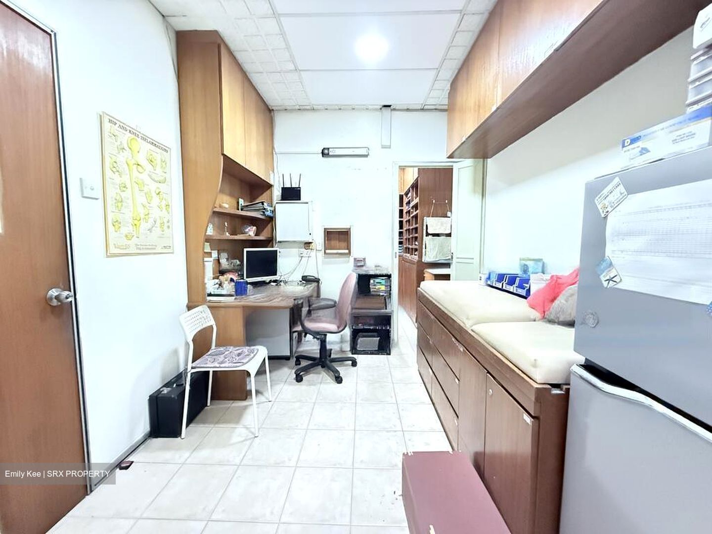 Pasir Ris Drive 6 (D18), Retail #482970491
